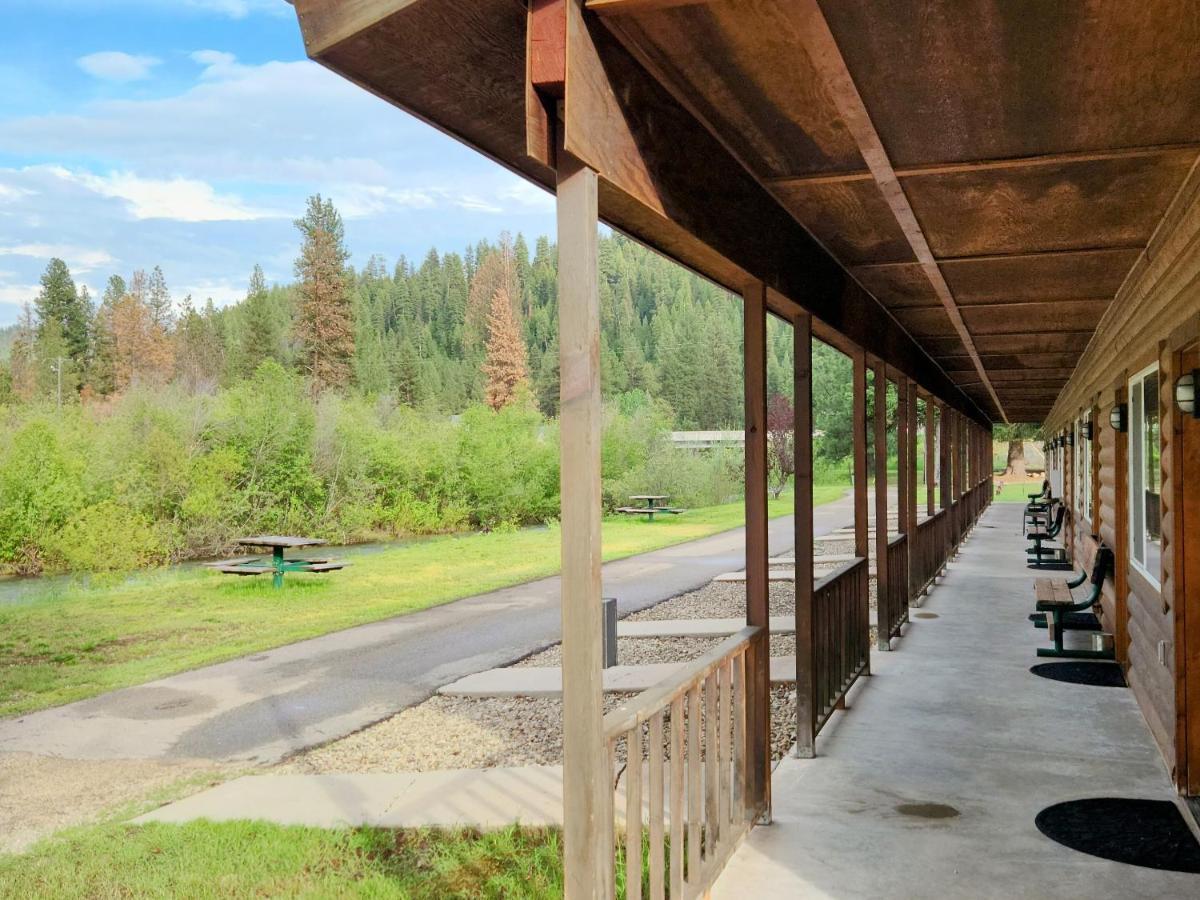 Southfork Lodge - Riverside Inn Lowman Exterior foto